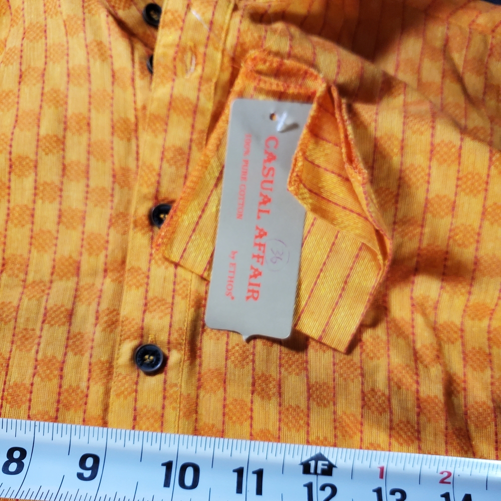 Orange Kurta with Subtle Pattern - Picture 10 of 10
